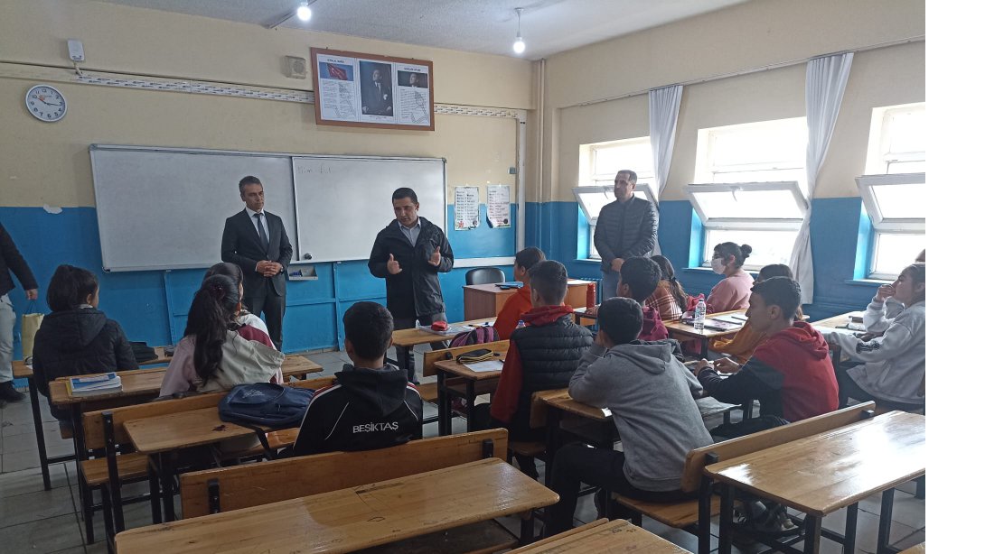 Kaymakamımız ve Müdürümüz Borsa İstanbul Karacadağ Ortaokulunu Ziyaret Ettiler